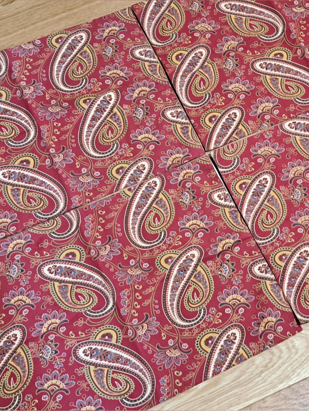Pottery Barn Red Paisley Jacobean Placemats Set of 4
